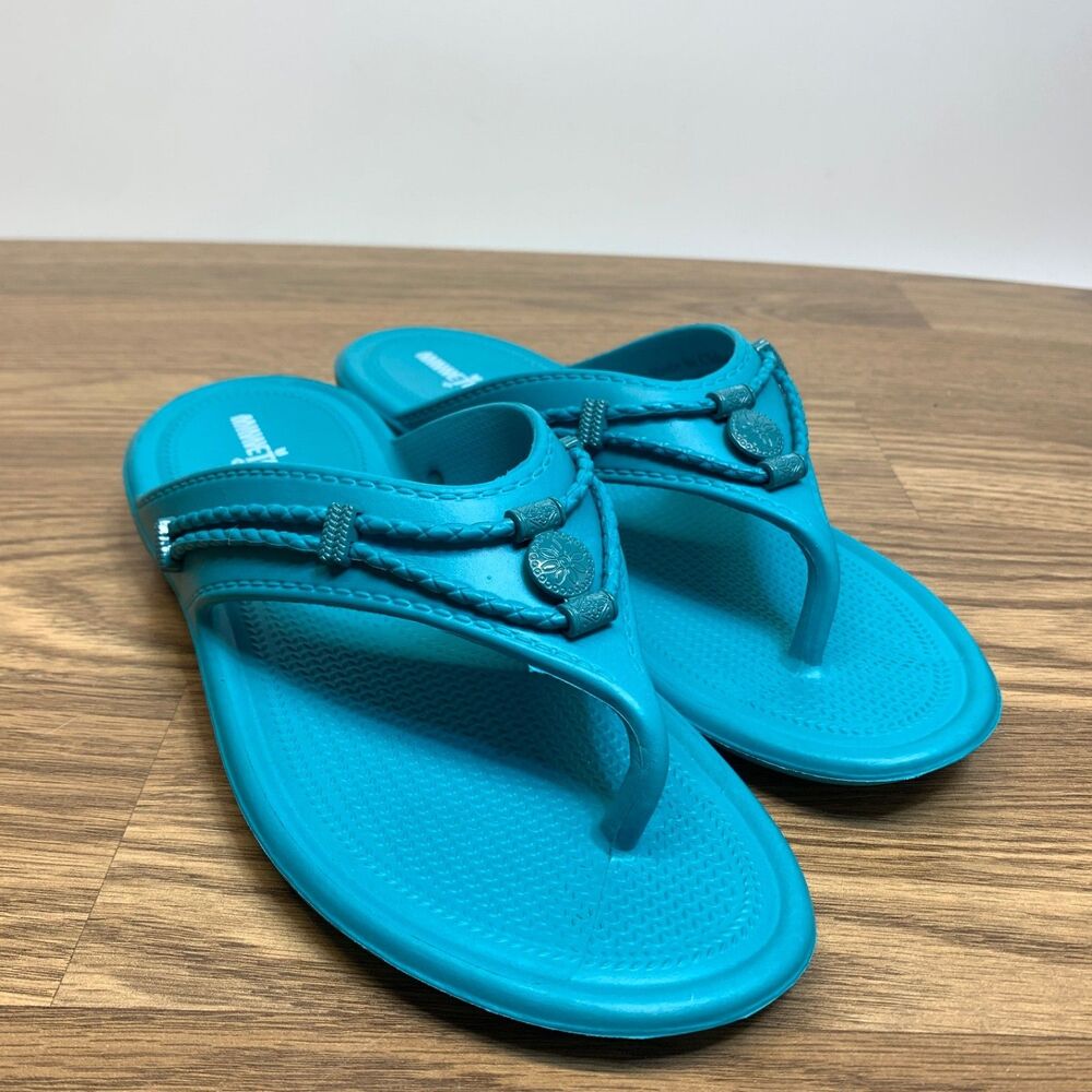 Minnetonka Sandals Women’s Silverthorne Prism Flip Flop Sz 10 Blue Thong Sandals